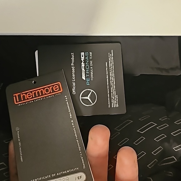 MERCEDES BENZ WINTER COAT - Picture 3 of 4